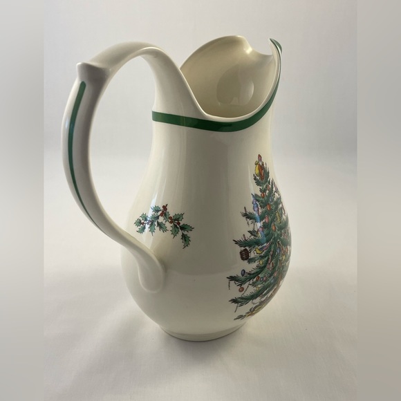Spode 48 oz Pitcher - Picture 3 of 9